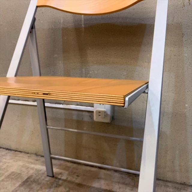 アーメットのポケットウッドチェア②