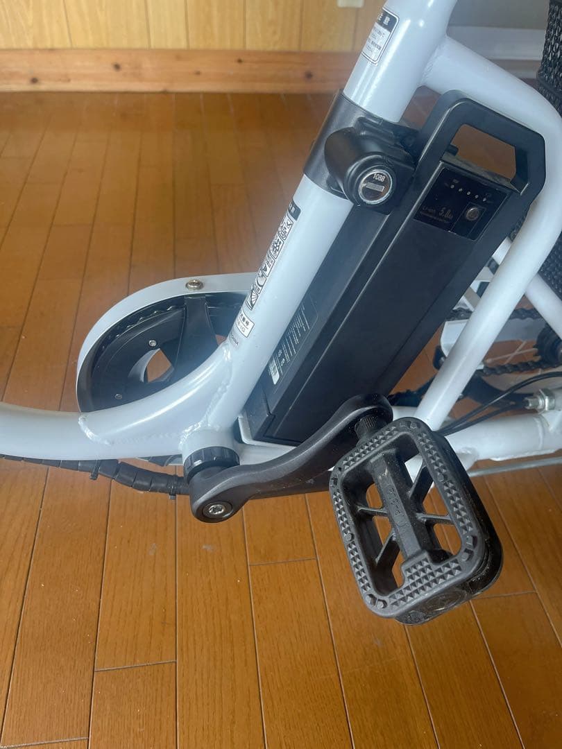 （株）カイホウジャパン　電動アシスト三輪