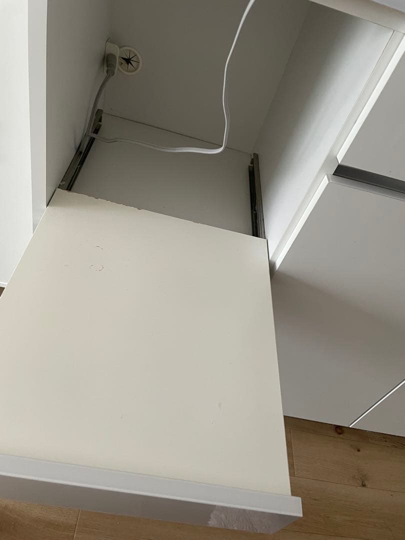 食器棚　ホワイト　ほぼ全て送料のお値段です