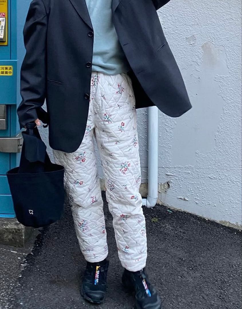 HOLIDAY 花柄　キルティングパンツ　レア