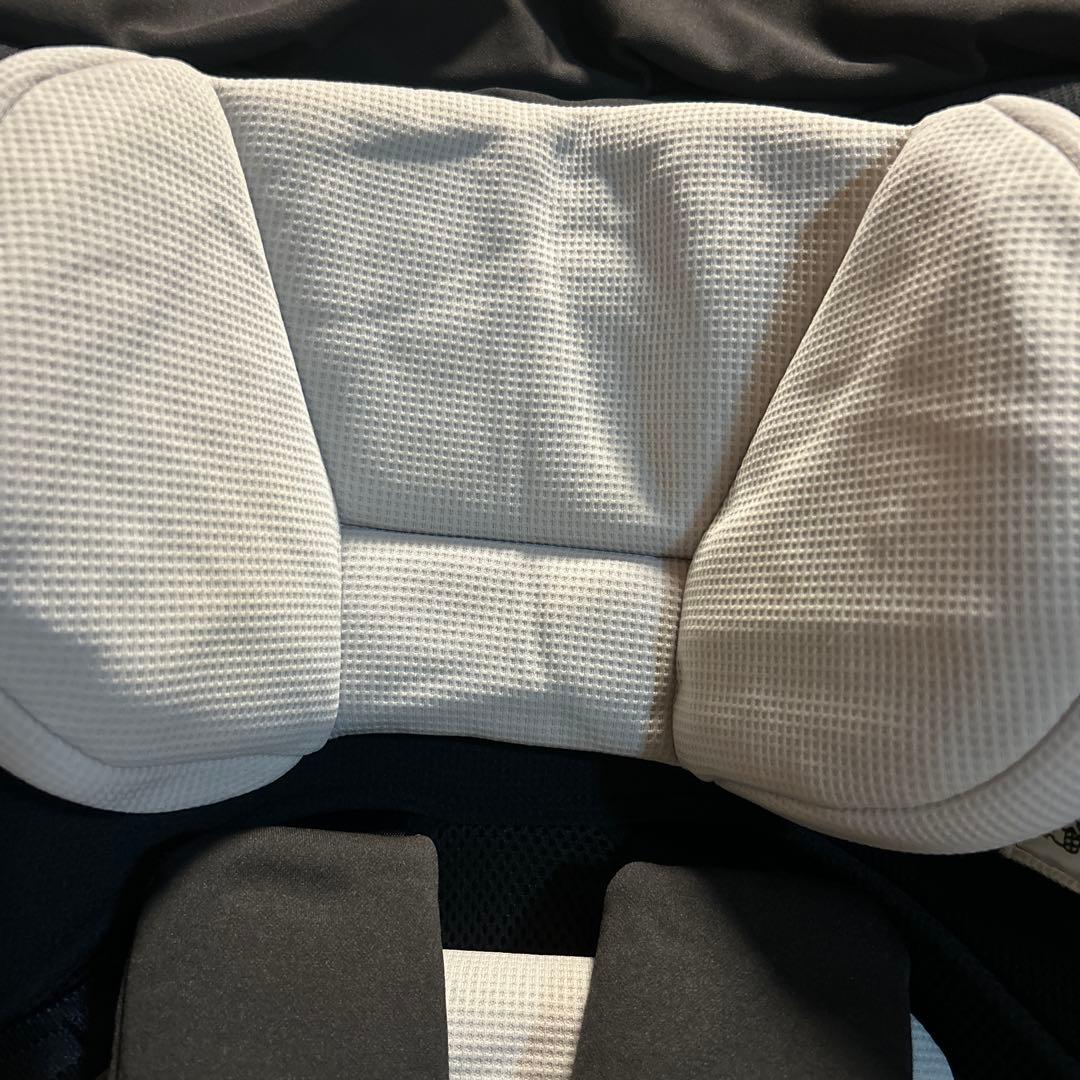 Combi チャイルドシート クルムーヴスマートisofixエッグショックneo