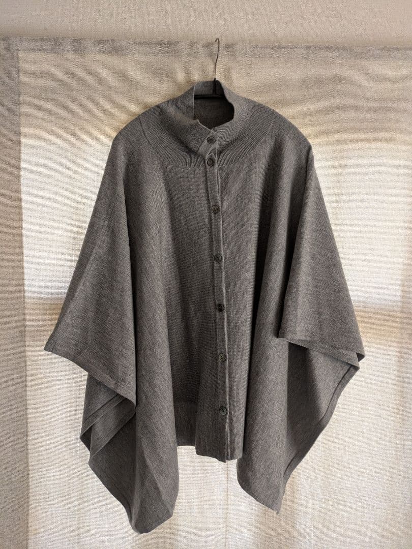 ソージュ soeju ケープニット　ウール混2wayカーディガン　グレー