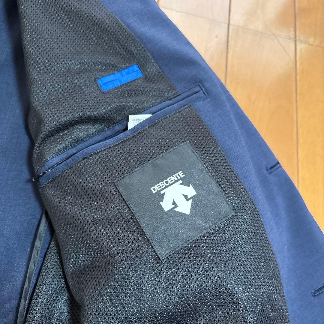 美品 DESCENTE デサント　セットアップ　ネイビー スーツサイズM