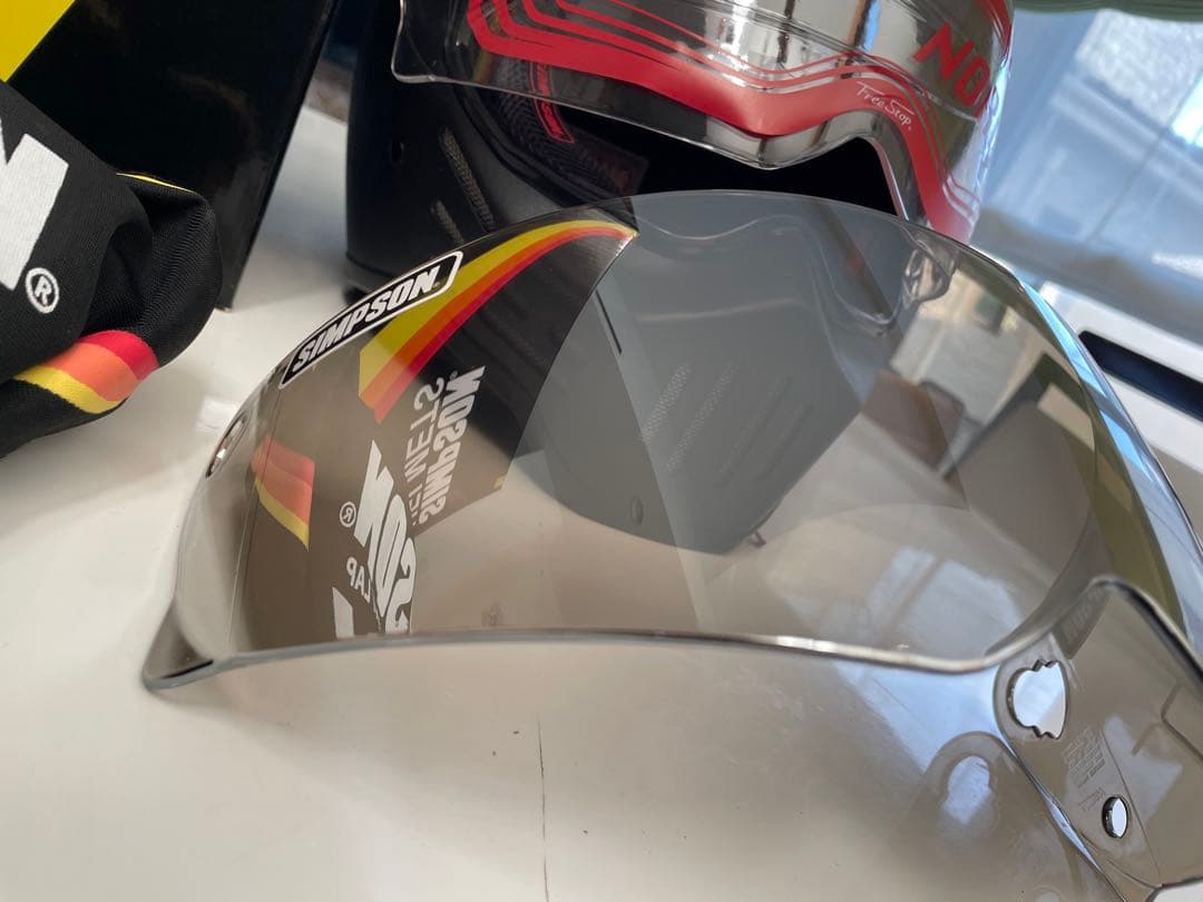 シンプソンM30ストーンブラック61㎝ ライトスモークベースミラーシールドセット