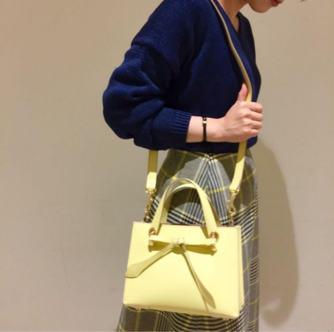 れい様IACUCCIイアクッチ　リボンスクエアバッグ