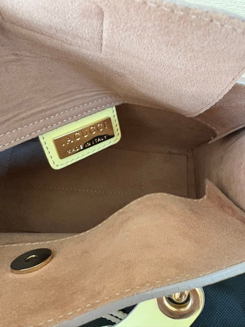 れい様IACUCCIイアクッチ　リボンスクエアバッグ