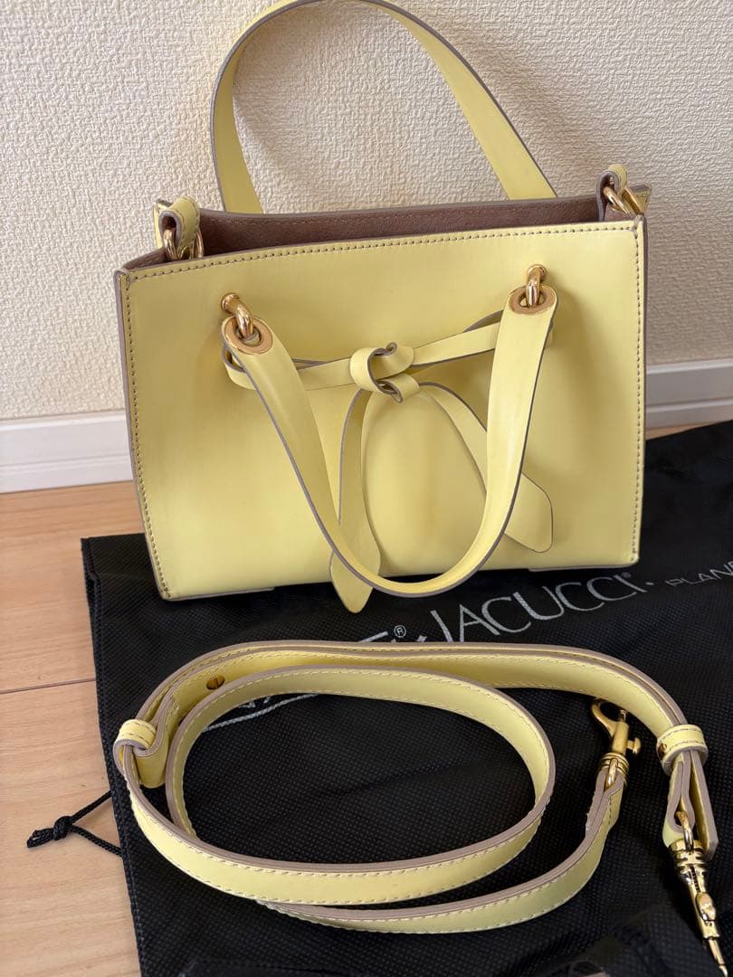 れい様IACUCCIイアクッチ　リボンスクエアバッグ