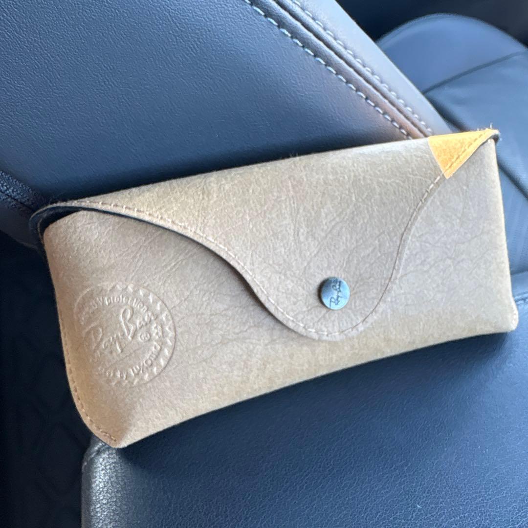 3house愛用Ray-Ban ブラック サングラス ケース付き