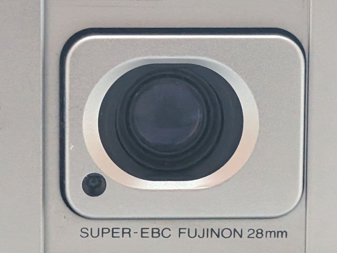 フジフィルム ティアラ Ⅱ 28㎜ F=1:3.5 大人気フィルムカメラ 現状品