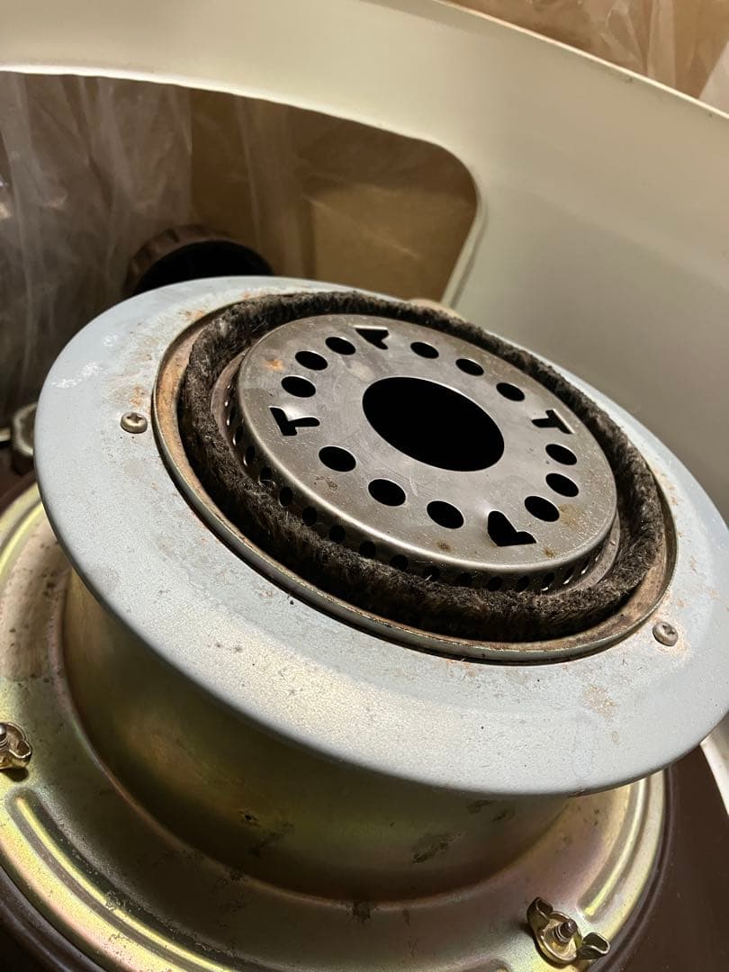 ハ*マ様 この冬まだ間に合う！トヨトミ コンロ 煮炊き用　災害用　冬キャンプ　灯