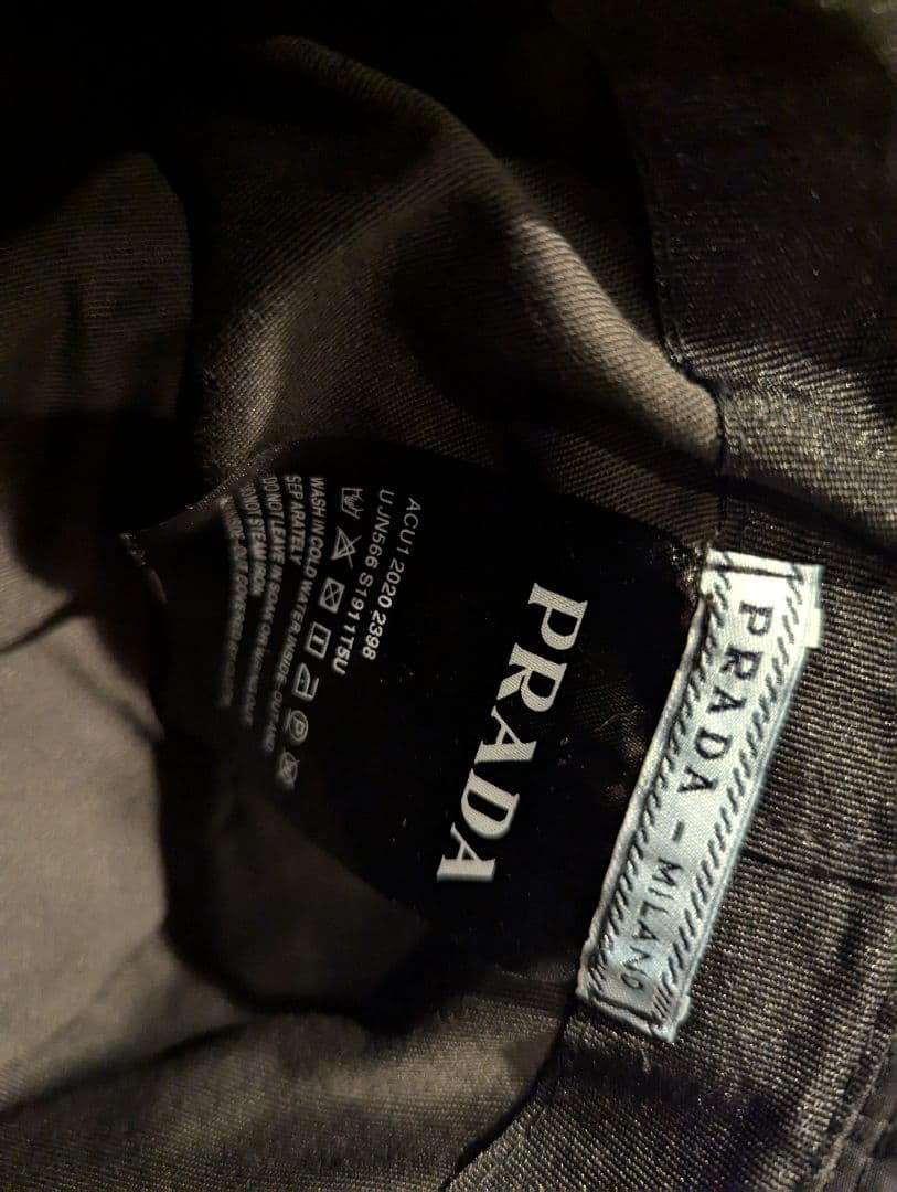 PRADA バケットハット　プラダ　キャップ　帽子　レディース