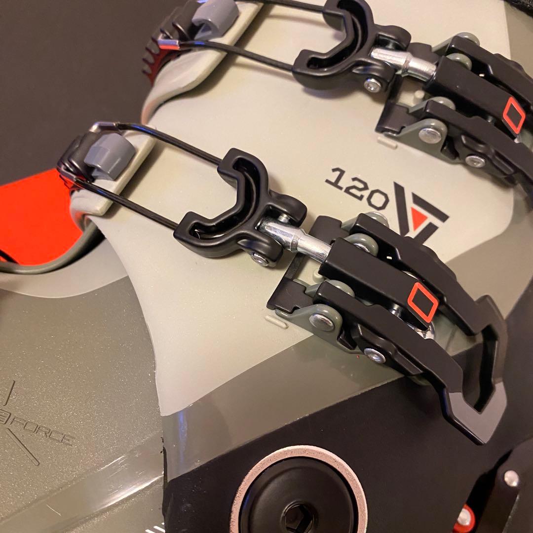 Nordica ノルディカ スキーブーツ UNLIMITED 120 DYN