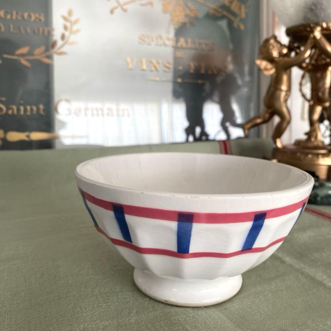 バスク柄　カフオレボウル　バドンヴィレーBadonviller フランス