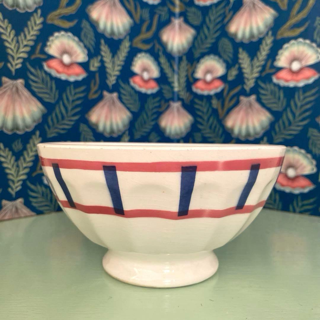 バスク柄　カフオレボウル　バドンヴィレーBadonviller フランス