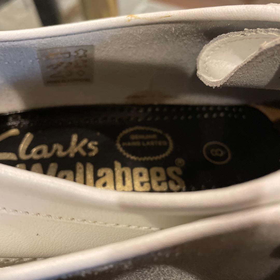 Clarks Wallabees ホワイトレザー