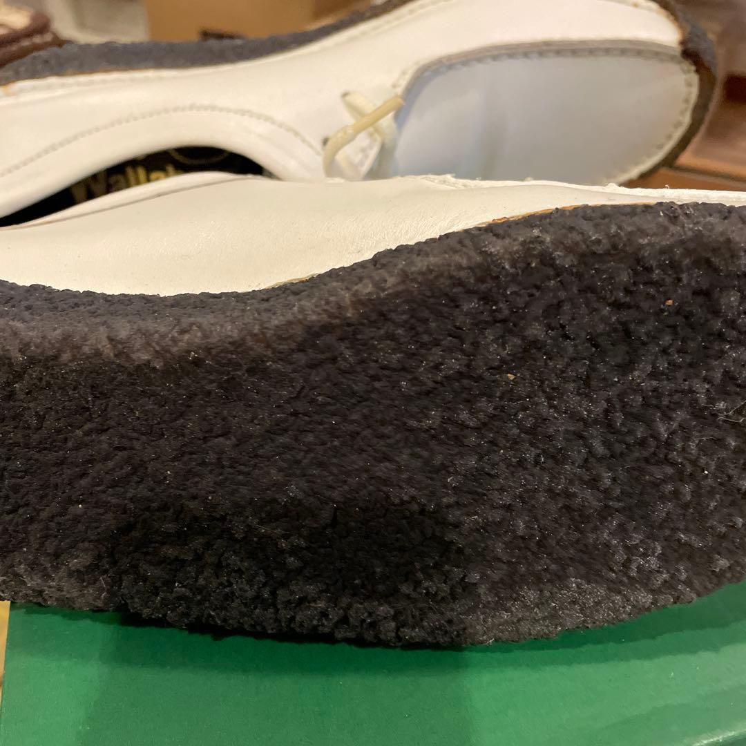 Clarks Wallabees ホワイトレザー