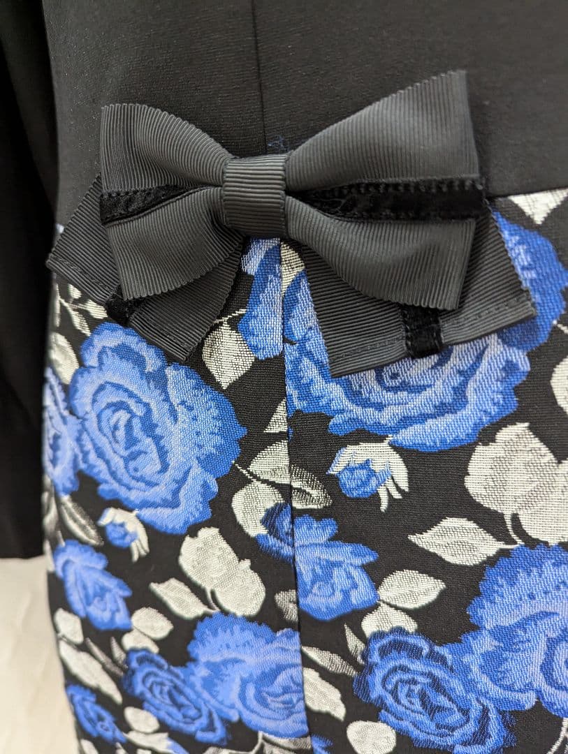 さおりん　スーパービューティー　今季ワンピース青orピンク44XL新品