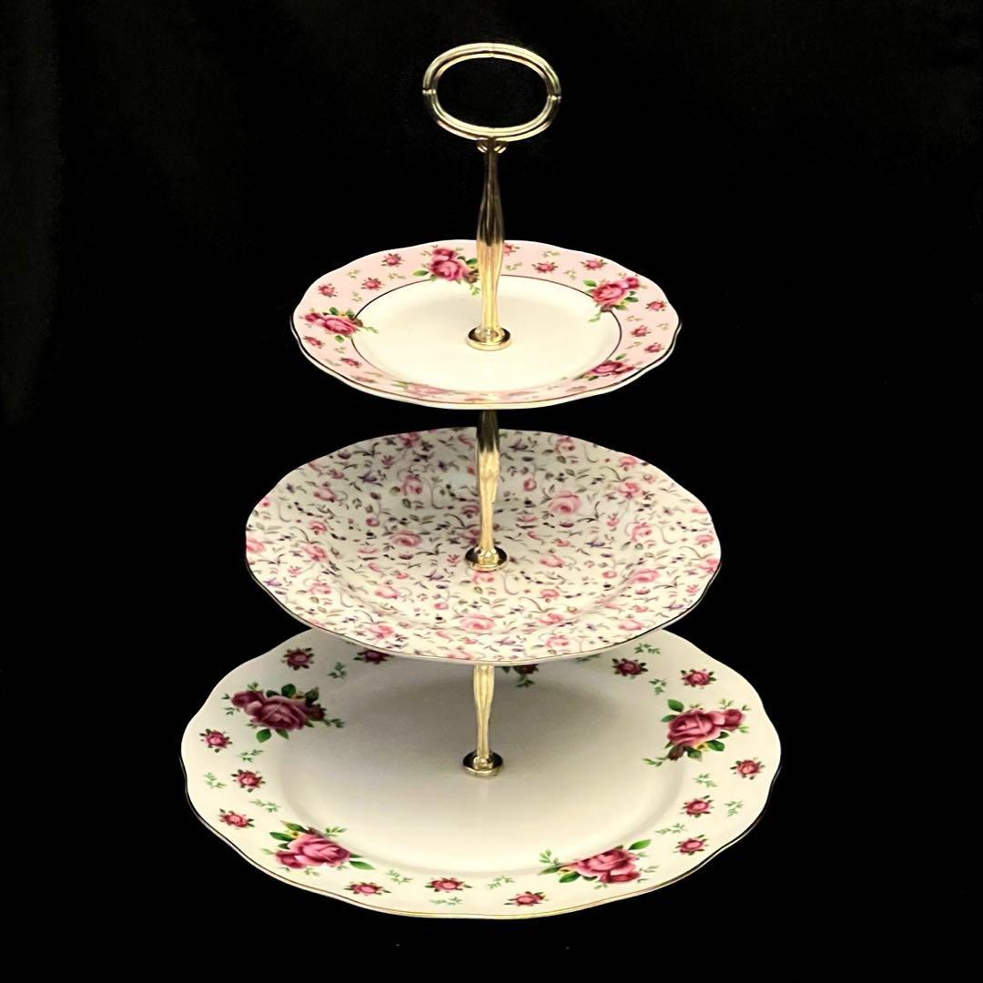   ケーキスタンド ハイティー　お洒落　豪華　王室御用達