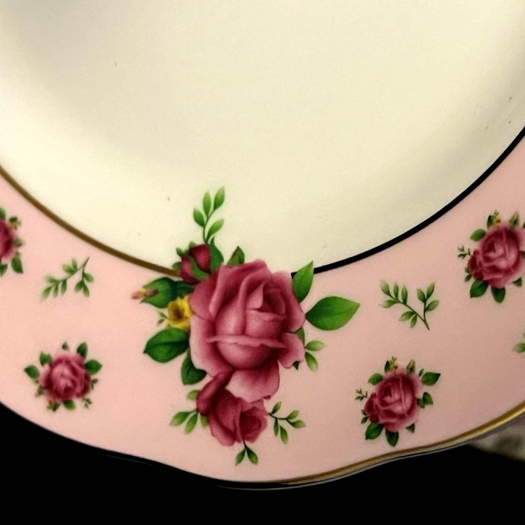   ケーキスタンド ハイティー　お洒落　豪華　王室御用達