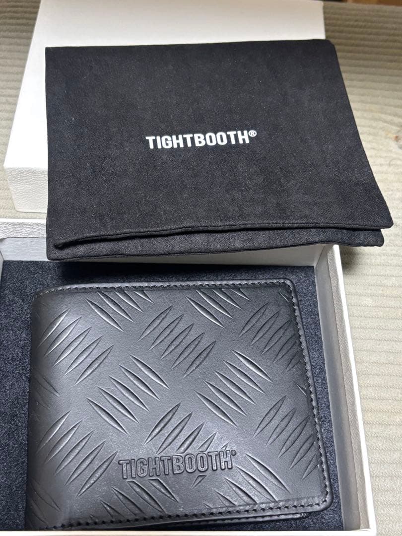 TIGHTBOOTH ブラック 二つ折り財布