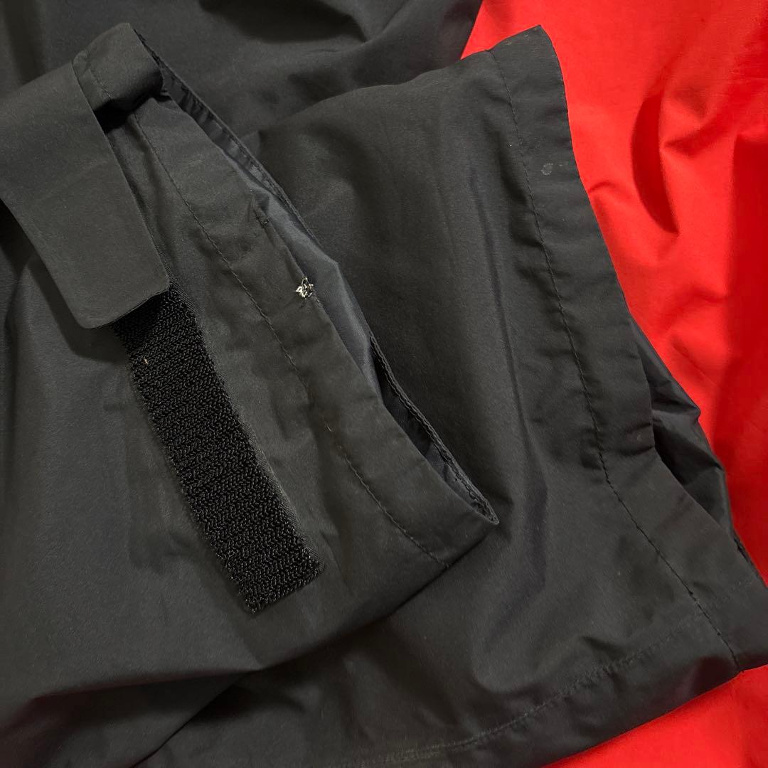 ダイワ　ゴアテックス　バーサタイル　レインスーツ　XLサイズ　レッド