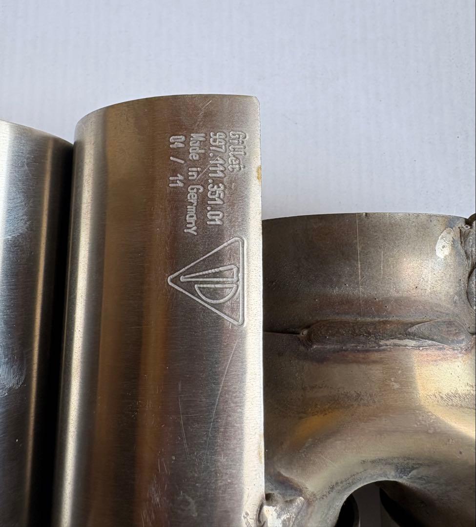 ポルシェ　マフラーカッター　純正　997？