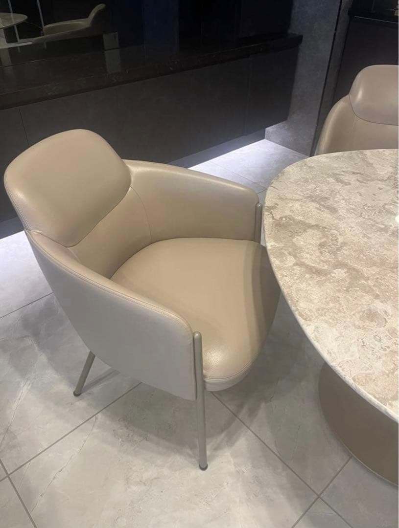 ①アルフレックス　ダイニングチェア2脚　美品