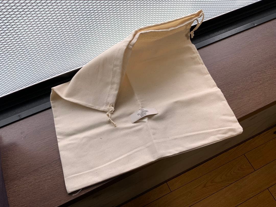 バレンチノ/ユニセックスValentinoバケットハット/Boxと袋付き