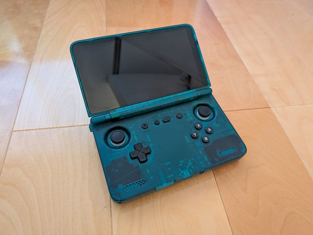 Retroid pocket flip 2　Androidゲーム機