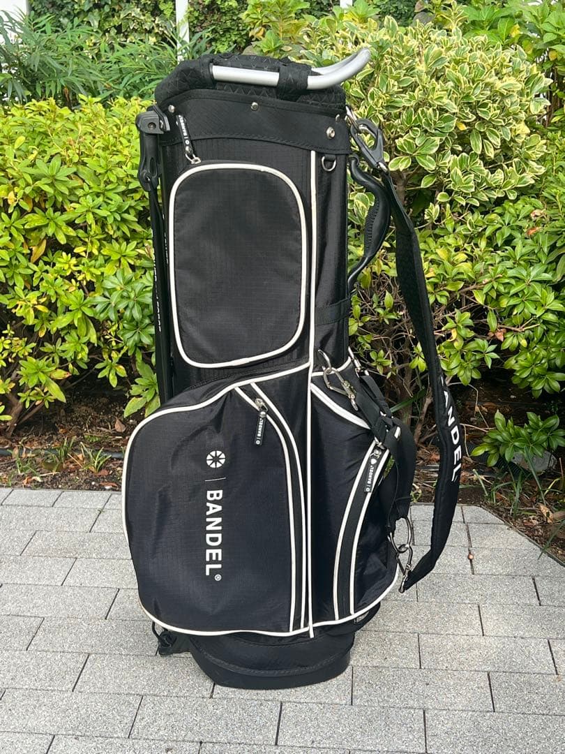 BANDEL バンデル　スタンド式キャディバッグ　ヘッドカバー4個セット