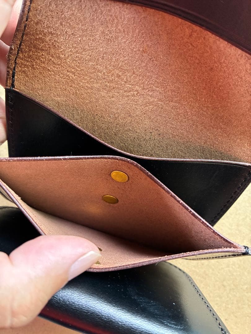 箱無し価格　6T leather works 二つ折り財布
