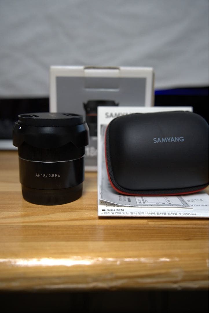 SAMYANG AF 18/2.8 FE Eマウントレンズ