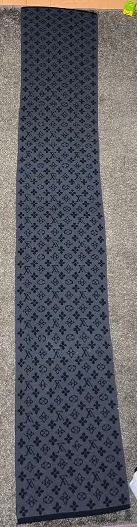 ルイヴィトンマフラー ブラック系 メンズ