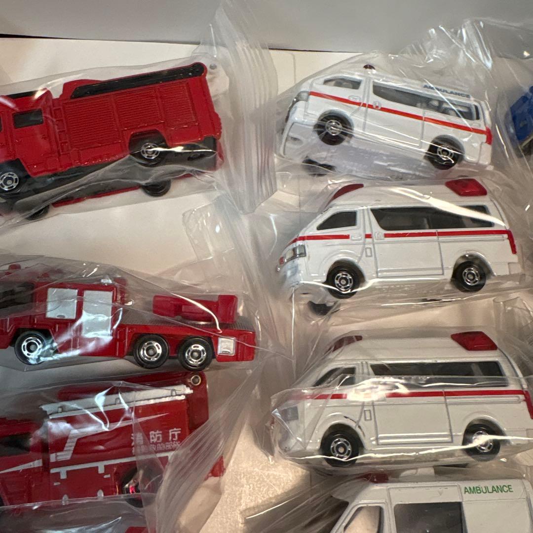 2336.トミカミニカーセット 60台まとめ売り