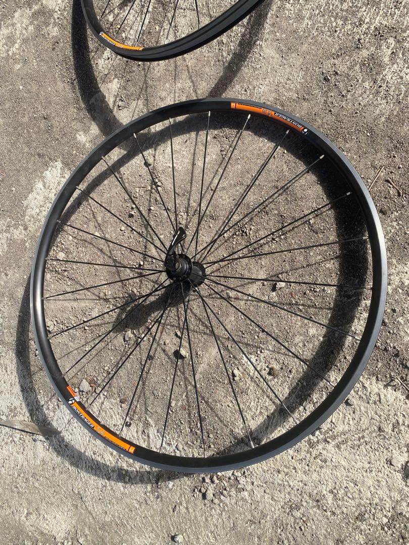 BONTRAGER TLR チューブ無し　ホイール
