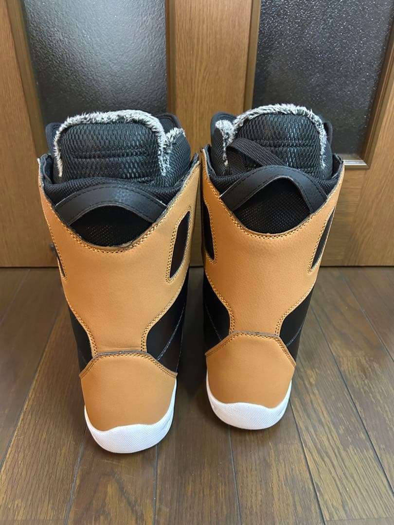 未使用　ロシニュール　ROSSIGNOL GLADE 26CM ブーツ　BOA