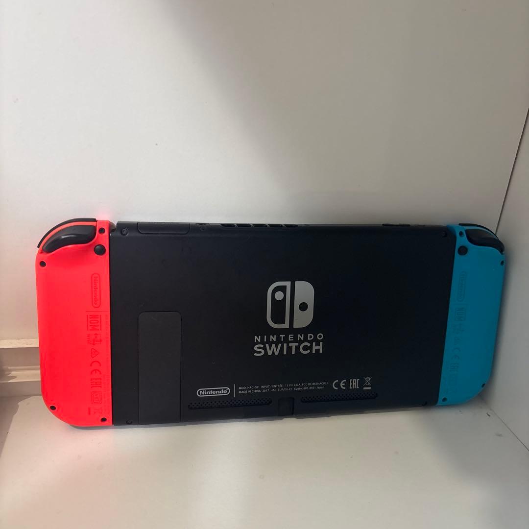 【美品】Nintendo Switch ニンテンドースイッチ 本体