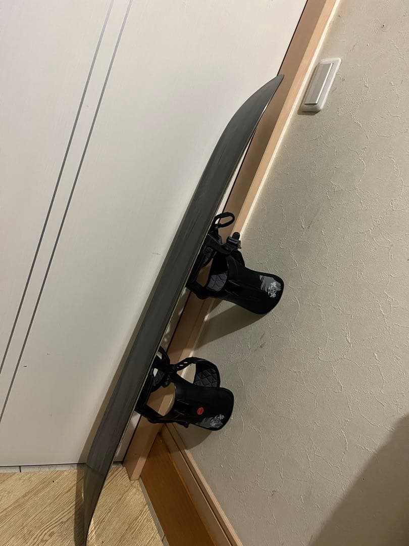 転びにくく安全に滑れるキッズボード！IGNIO 120cm HEADバインセット