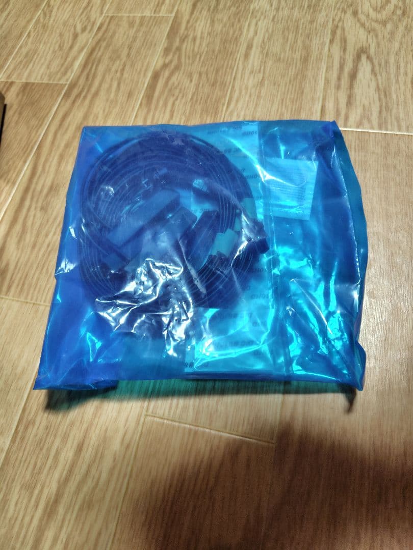 ダイハツタント　ディスプレイオーディオ本体 未使用 付属ケーブル付き