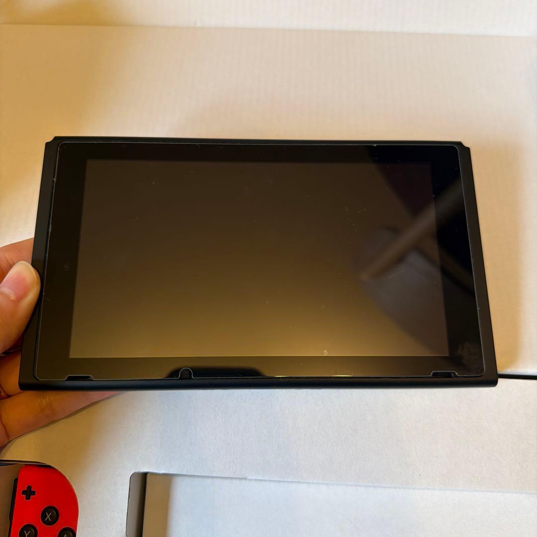 Nintendo Switch 本体　フィルム付き　Joy-Con (L)