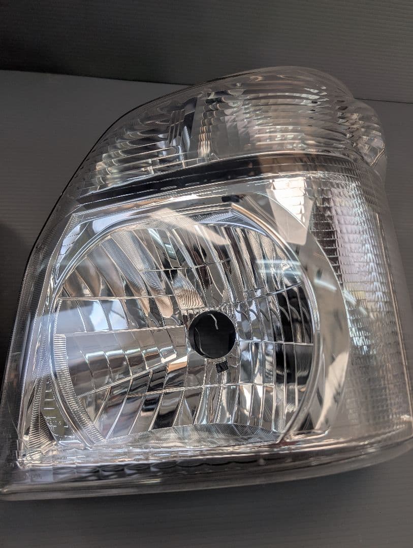 スズキ　キャリー　ヘッドライト 2個セット