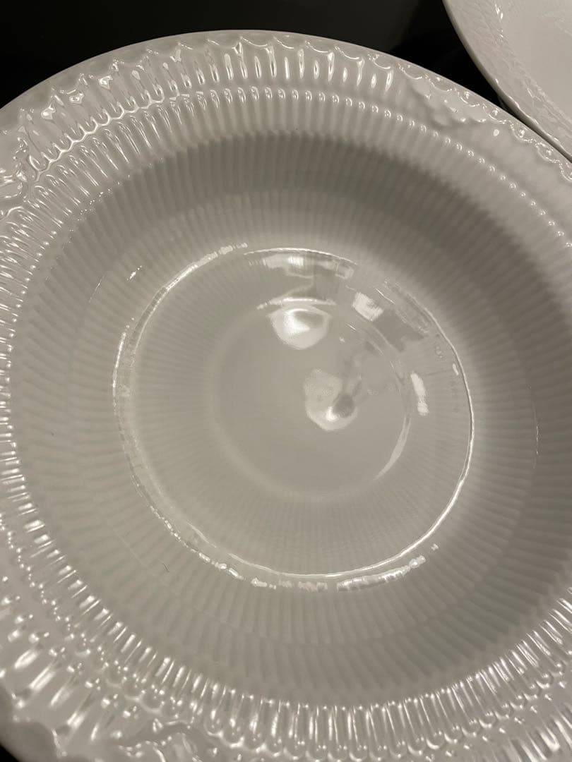 【新品】ロイヤルコペンハーゲン ホワイトフルーテッド ディープ21cm2枚