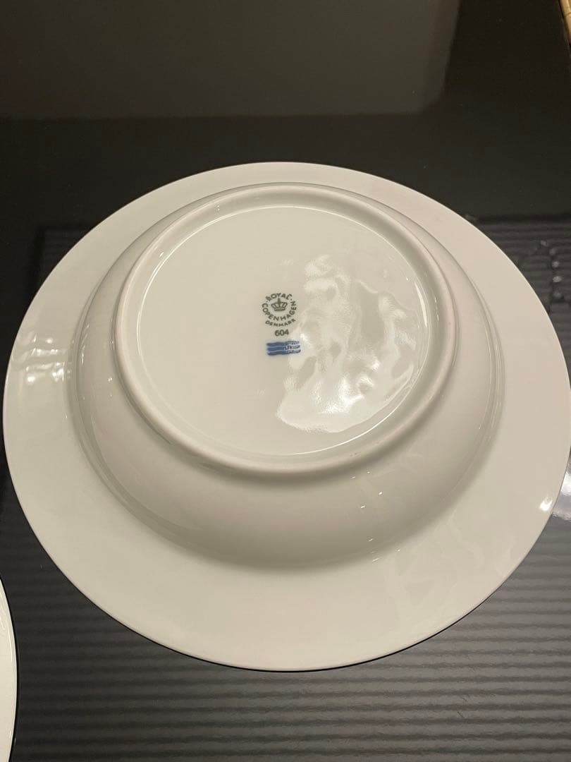 【新品】ロイヤルコペンハーゲン ホワイトフルーテッド ディープ21cm2枚