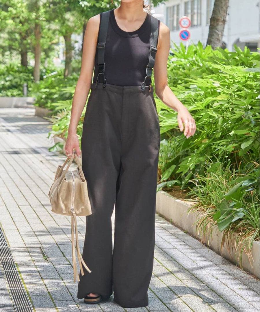 最終お値下げ【新品未使用】スピックアンドスパン　サスペンダー付きワーカーパンツ