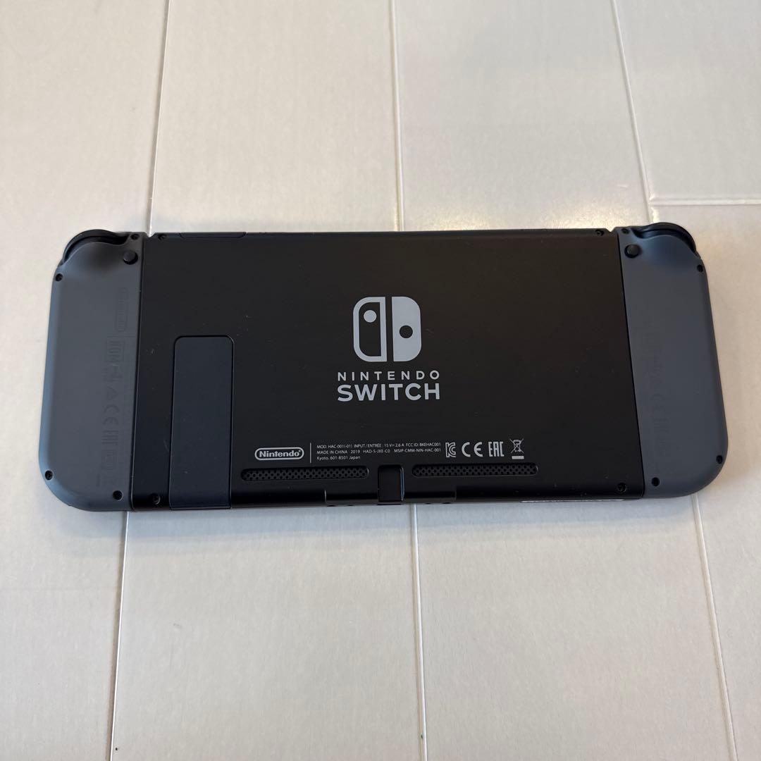 稼働100時間未満Nintendo Switch 本体 グレー おまけ付き