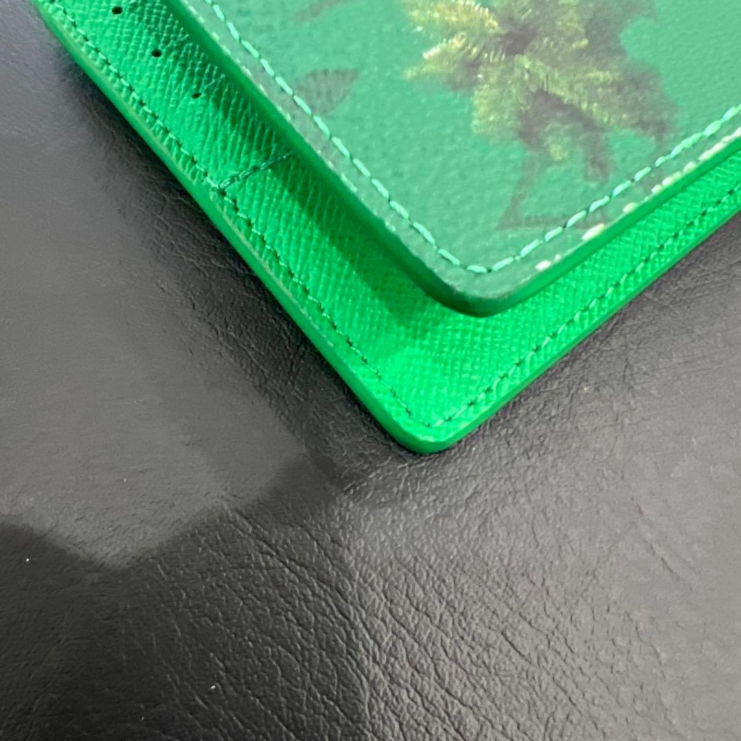 極美品　ルイヴィトン　二つ折り財布