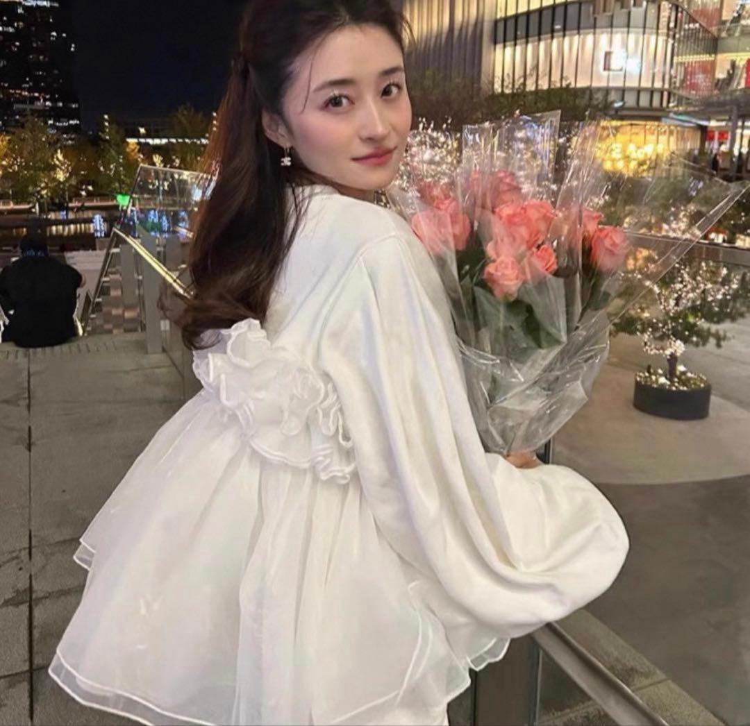 Bibiy ANGELICA SWEATSHIRT 白