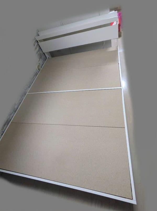 【直接引き渡し限定】ダブルベッドフレーム　マットレス