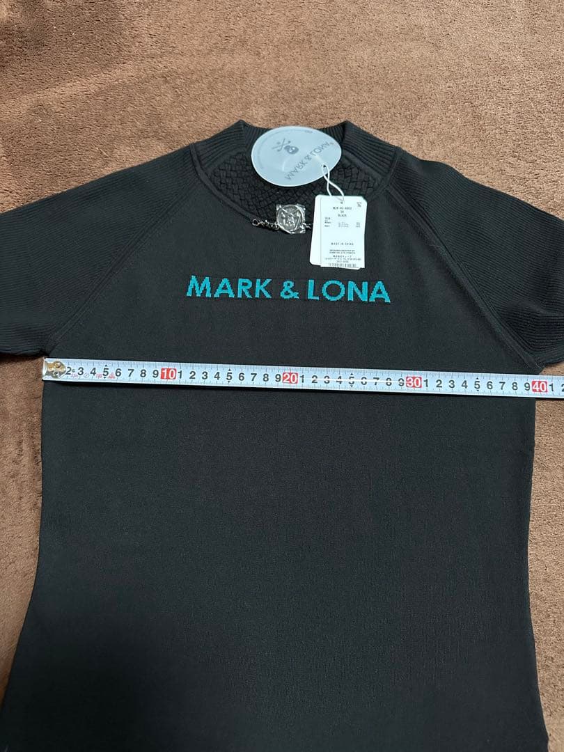 マークアンドロナウエアー