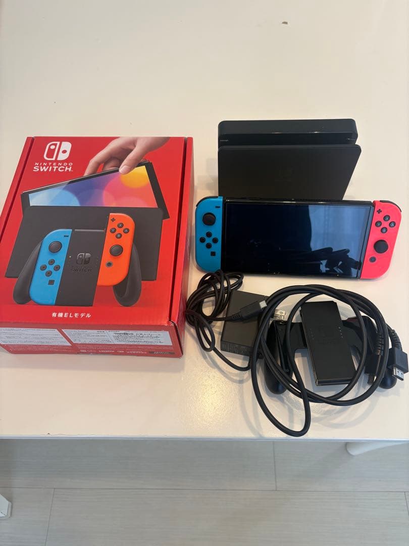 Nintendo Switch ネオンブルー/ネオンレッド 本体2023年購入分